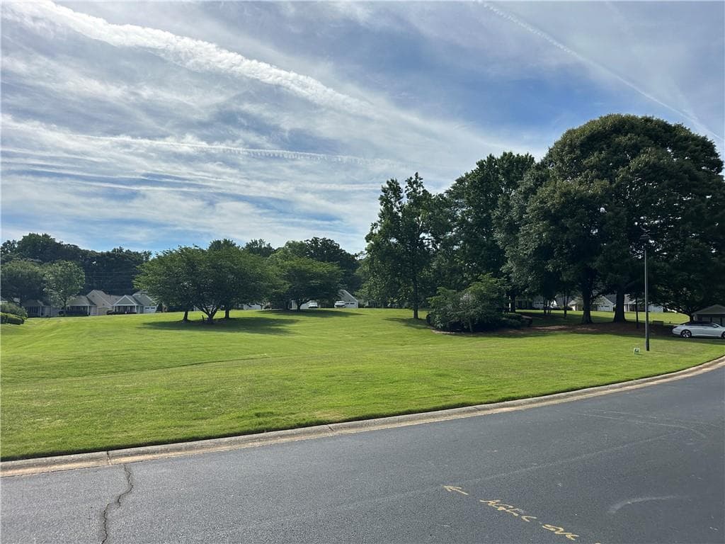 2 bedroom, 2 bathroom, 1,444 sq ft condominium for sale at 5033 Kathryn Glen Drive, Acworth, GA 30101 — photo 5