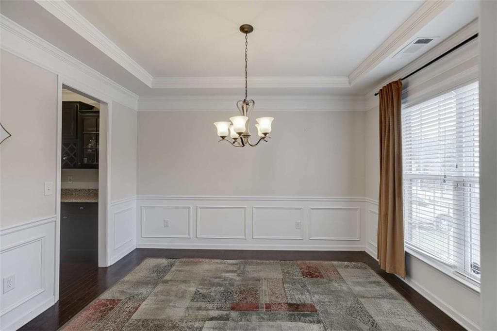 5 bedroom, 4 bathroom, 2,908 sq ft single family residence under contract at 669 Barley Hill Lane, Sugar Hill, GA 30518 — photo 5