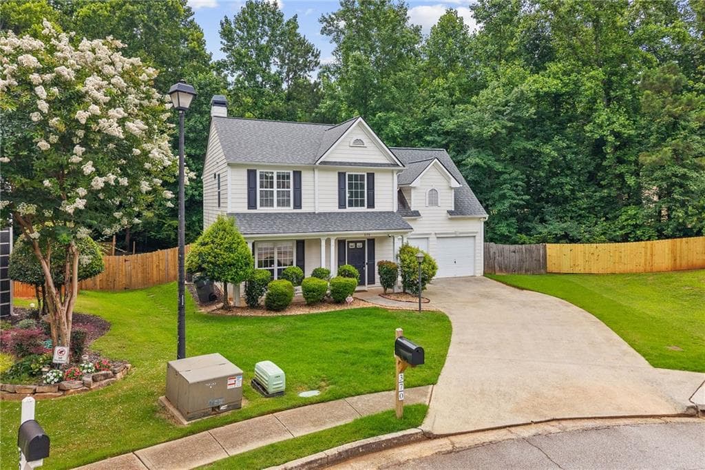 3 bedroom, 3 bathroom, 1,951 sq ft single family residence for rent at 370 Manor Glen Drive, Suwanee, GA 30024 for $2,400 a month — photo 3