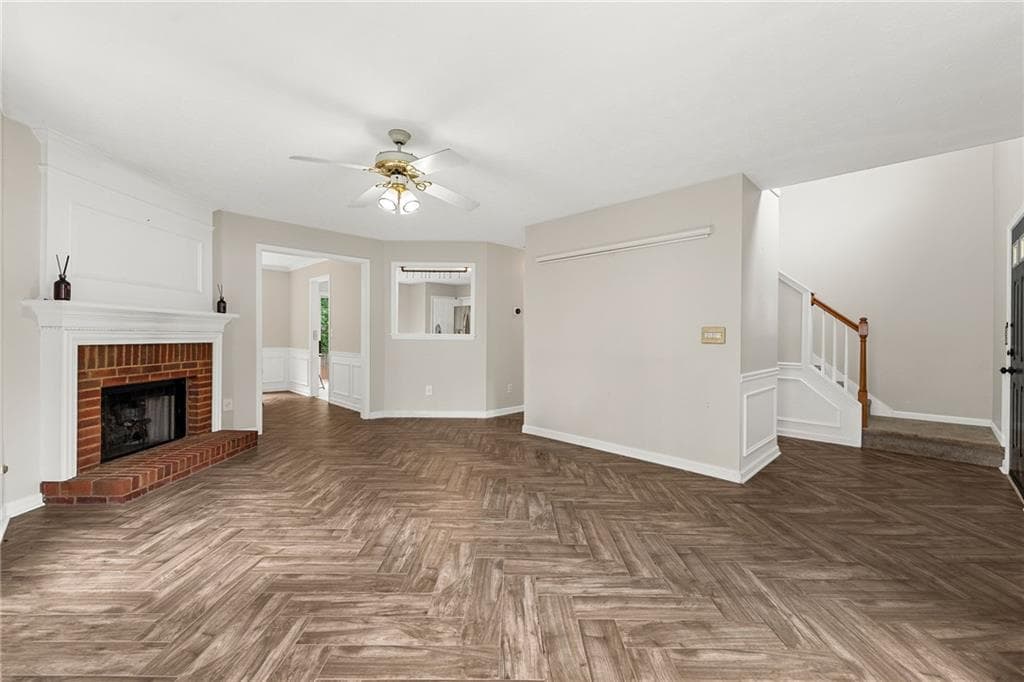3 bedroom, 3 bathroom, 1,951 sq ft single family residence for rent at 370 Manor Glen Drive, Suwanee, GA 30024 for $2,400 a month — photo 8