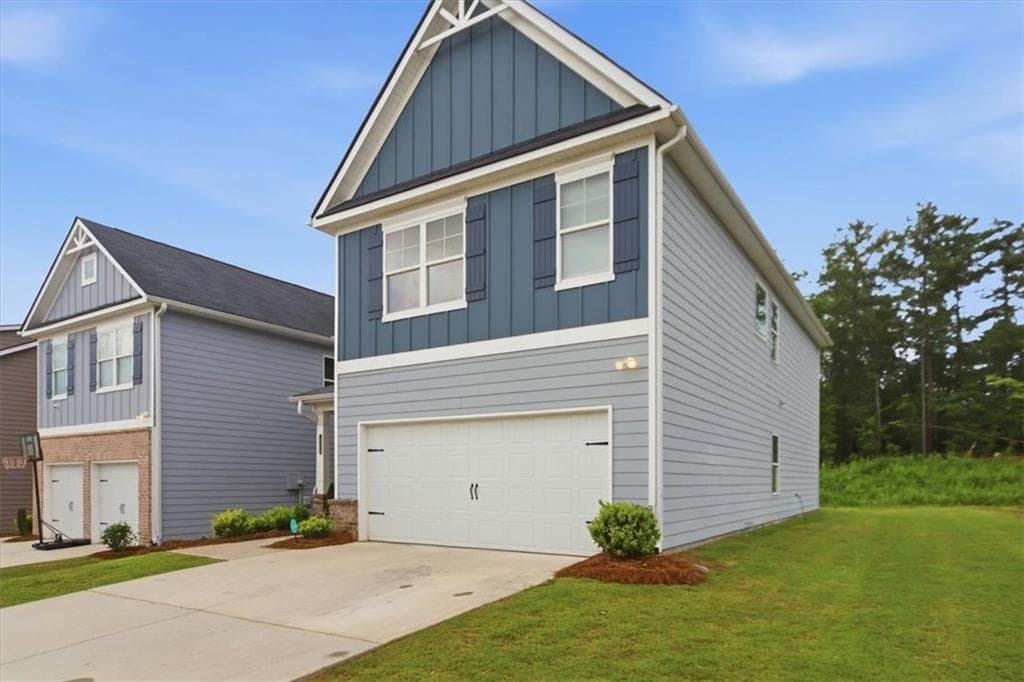 4 bedroom, 3 bathroom, 2,458 sq ft single family residence for sale at 1000 Northfield Drive, Conyers, GA 30013 — photo 3