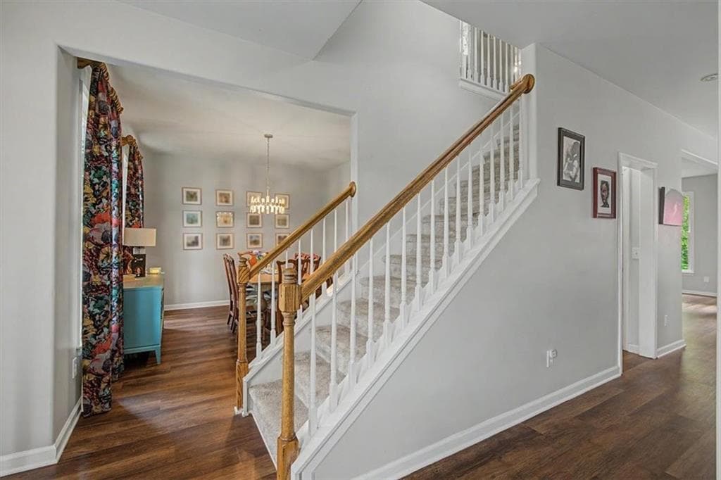 4 bedroom, 4 bathroom, 3,313 sq ft single family residence for sale at 121 Stafford Lane, Villa Rica, GA 30180 — photo 4