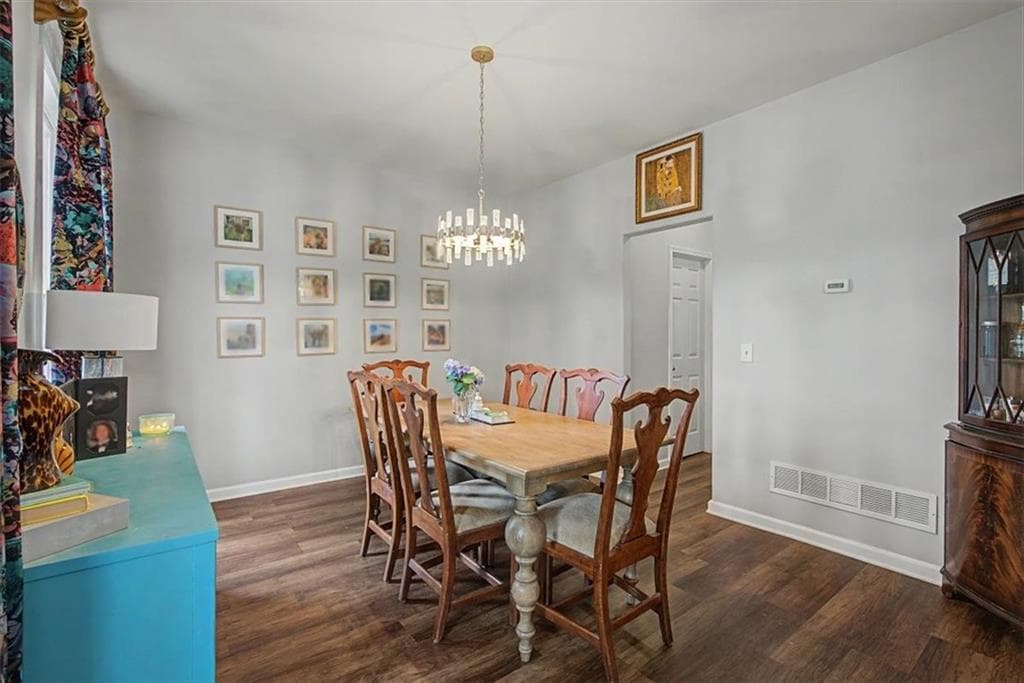 4 bedroom, 4 bathroom, 3,313 sq ft single family residence for sale at 121 Stafford Lane, Villa Rica, GA 30180 — photo 6