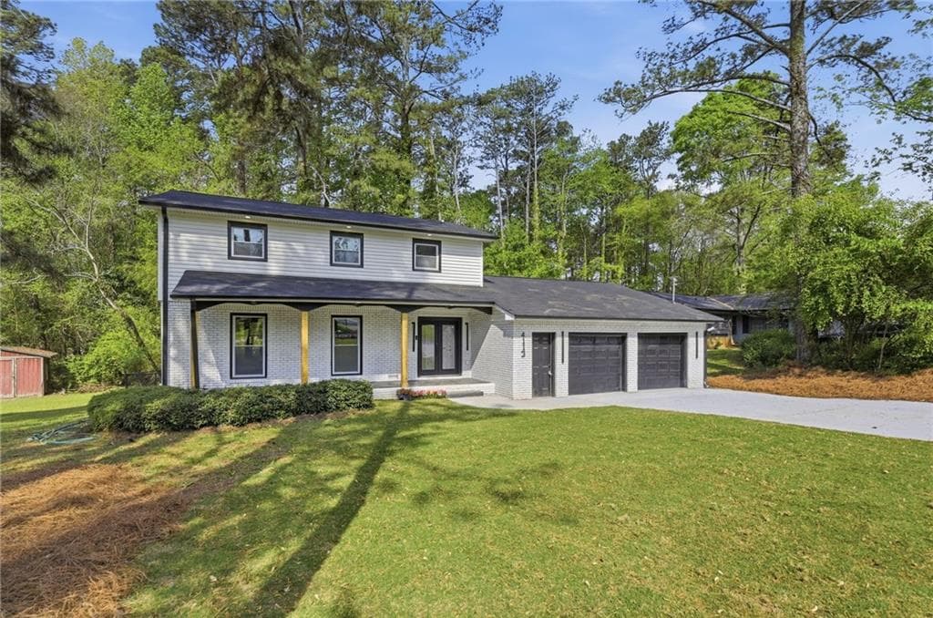 4 bedroom, 3 bathroom, 2,042 sq ft single family residence under contract at 4113 Radcliffe Court, Decatur, GA 30034