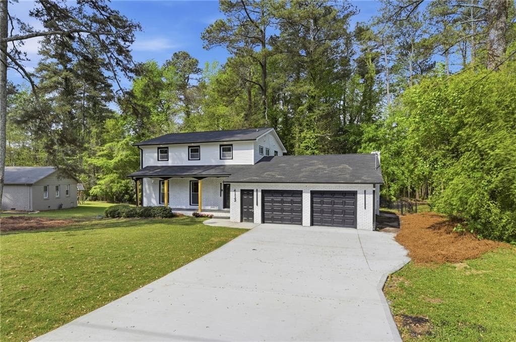 4 bedroom, 3 bathroom, 2,042 sq ft single family residence under contract at 4113 Radcliffe Court, Decatur, GA 30034 — photo 3