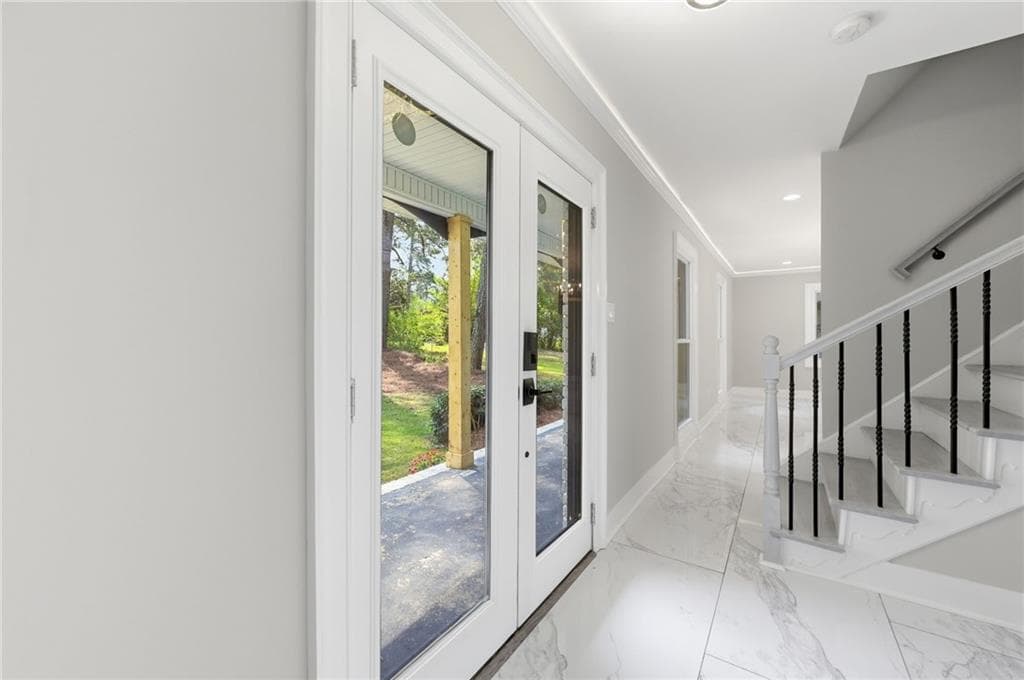 4 bedroom, 3 bathroom, 2,042 sq ft single family residence under contract at 4113 Radcliffe Court, Decatur, GA 30034 — photo 4