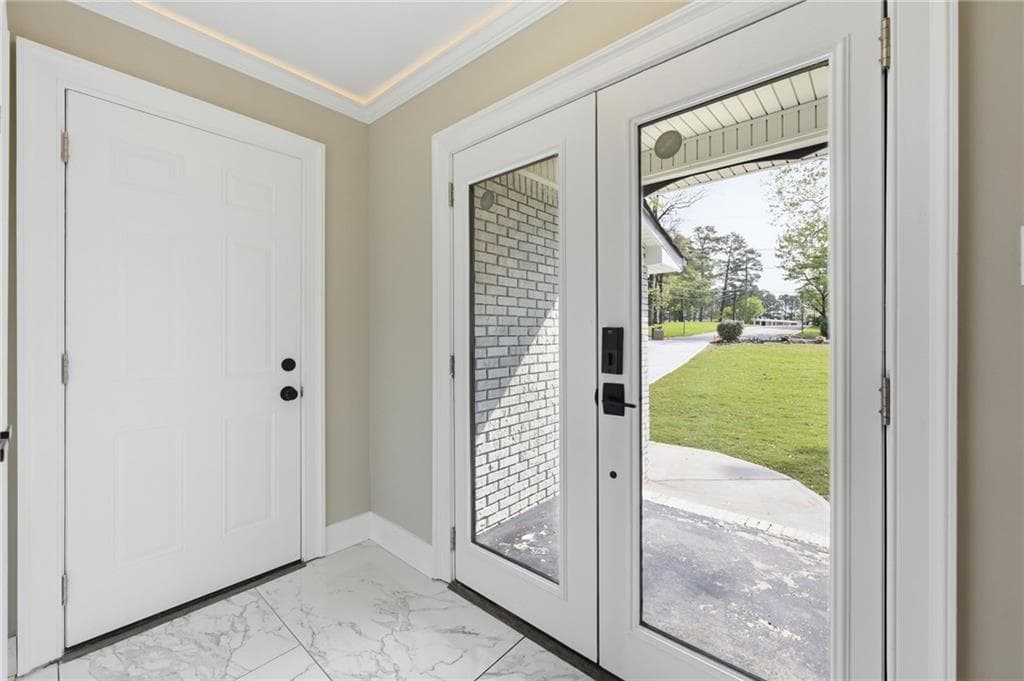4 bedroom, 3 bathroom, 2,042 sq ft single family residence under contract at 4113 Radcliffe Court, Decatur, GA 30034 — photo 5