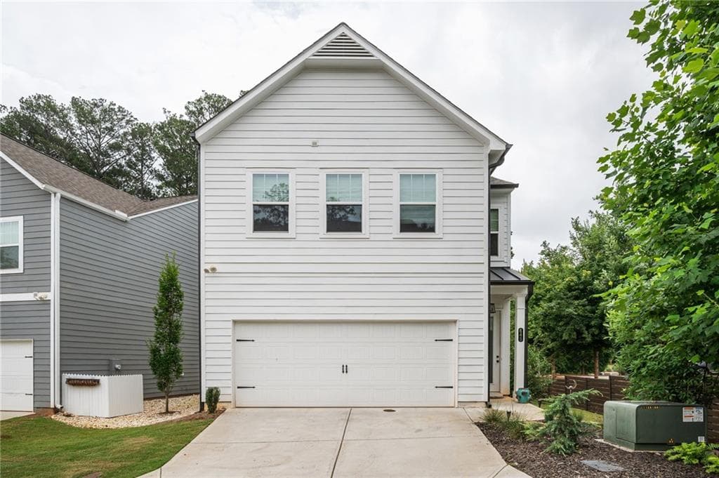 3 bedroom, 3 bathroom, 1,906 sq ft single family residence for sale at 645 Everett Lane, Woodstock, GA 30188 — photo 4