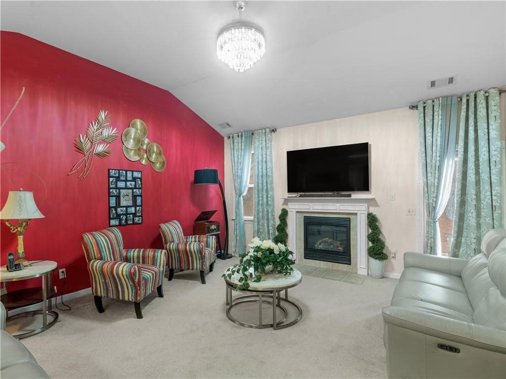 3 bedroom, 2 bathroom, 1,637 sq ft single family residence for sale at 353 Southgate Drive, Locust Grove, GA 30248 — photo 10