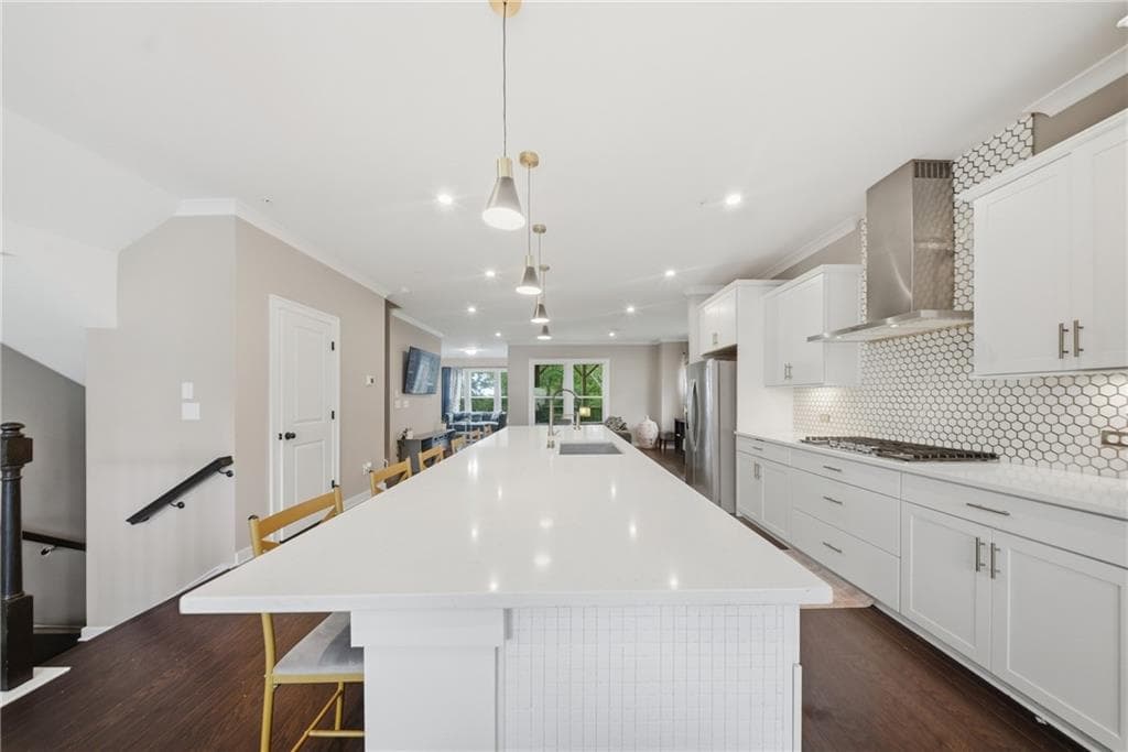 3 bedroom, 5 bathroom, 2,725 sq ft townhouse for sale at 2087 Holtz Lane, Atlanta, GA 30318 — photo 9