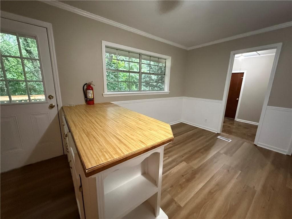3 bedroom, 2 bathroom, 1,325 sq ft single family residence for rent at 3945 Fraser Circle, Gainesville, GA 30506 for $1,725 a month — photo 4