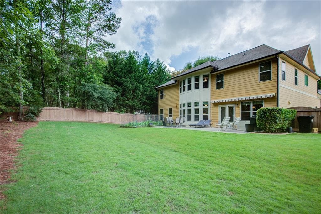 5 bedroom, 4 bathroom, 3,700 sq ft single family residence for sale at 5731 Islington Drive, Powder Springs, GA 30127 — photo 6