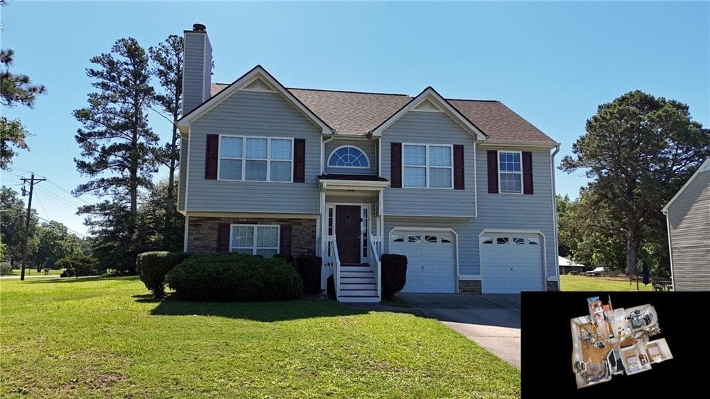 4 bedroom, 3 bathroom, 2,250 sq ft single family residence for sale at 100 Hawthorn Drive, Carrollton, GA 30116