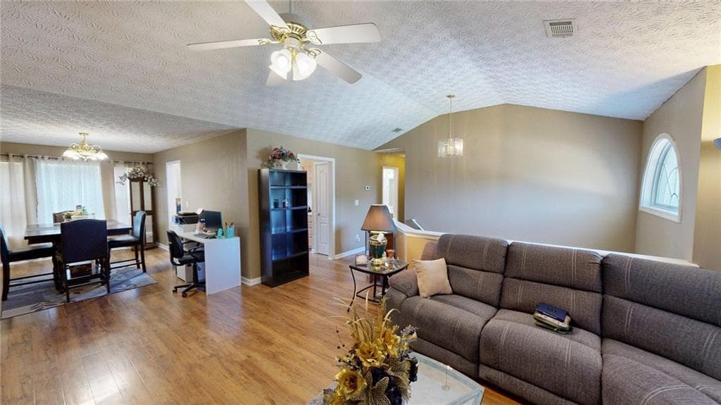 4 bedroom, 3 bathroom, 2,250 sq ft single family residence for sale at 100 Hawthorn Drive, Carrollton, GA 30116 — photo 7