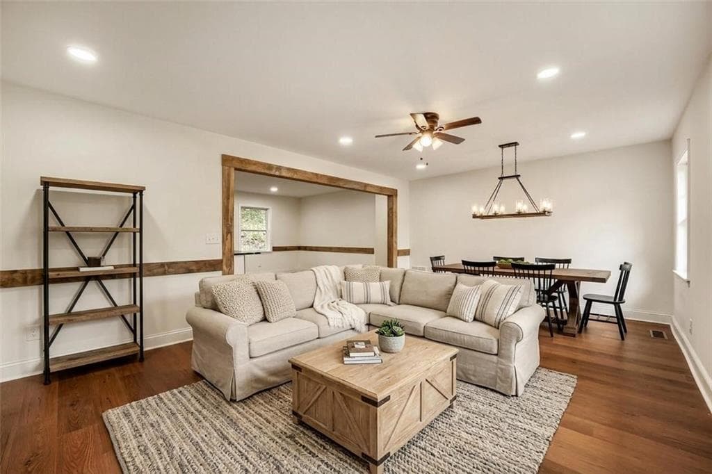 3 bedroom, 2 bathroom, 1,400 sq ft single family residence for sale at 472 Rigby Street, Marietta, GA 30060 — photo 8