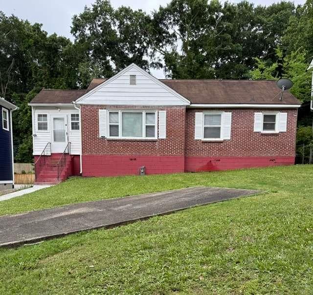 3 bedroom, 1 bathroom single family residence under contract at 1621 Van Vleck Avenue, Atlanta, GA 30316
