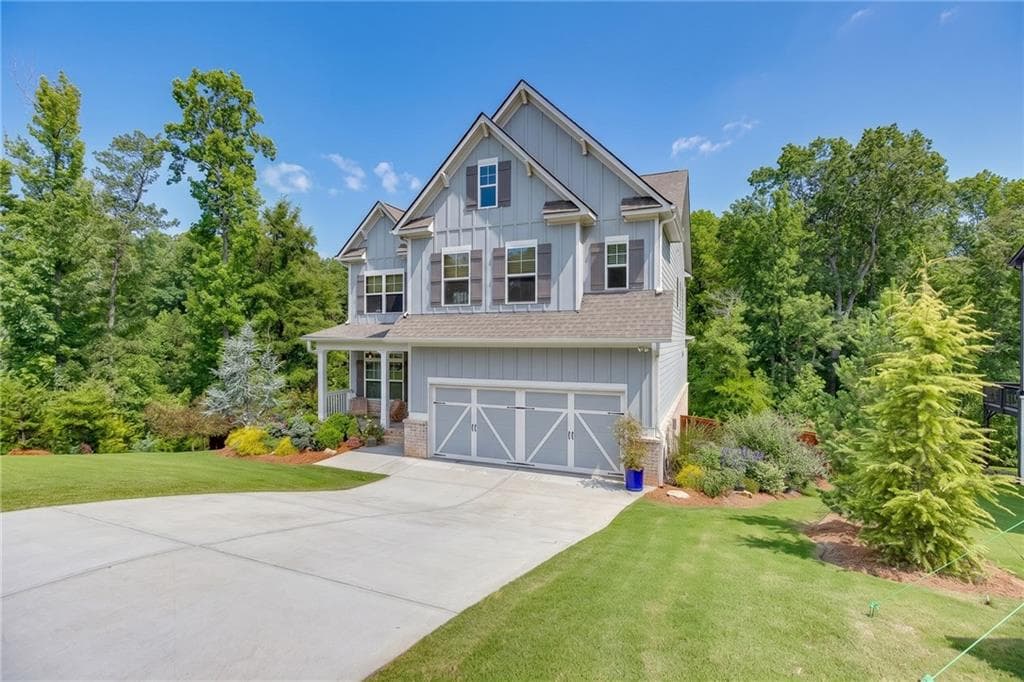 4 bedroom, 5 bathroom, 2,619 sq ft single family residence for sale at 3536 Dockside Shores Drive, Gainesville, GA 30506 — photo 2
