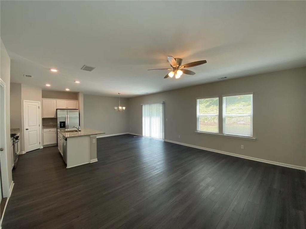 4 bedroom, 3 bathroom, 1,900 sq ft single family residence for rent at 168 Golden Eagle Parkway, Braselton, GA 30517 for $2,250 a month — photo 4