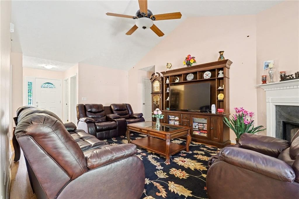 4 bedroom, 2 bathroom, 1,721 sq ft single family residence for sale at 2010 Nichols Landing Way, Dacula, GA 30019 — photo 7
