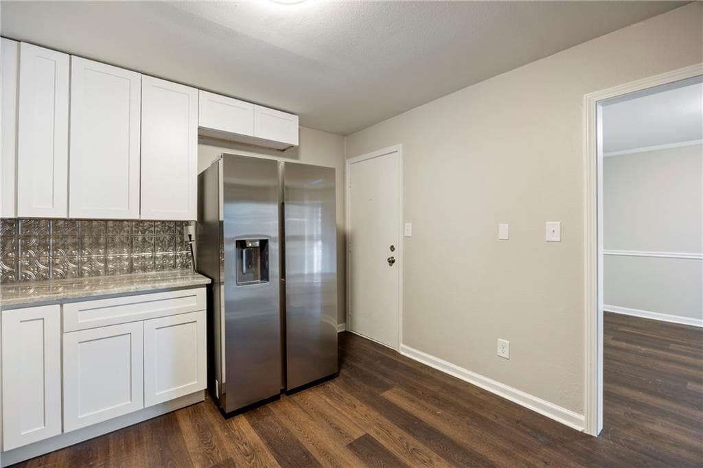 2 bedroom, 2 bathroom, 1,176 sq ft condominium for sale at 346 Carpenter Drive 18, Atlanta, GA 30328 — photo 5