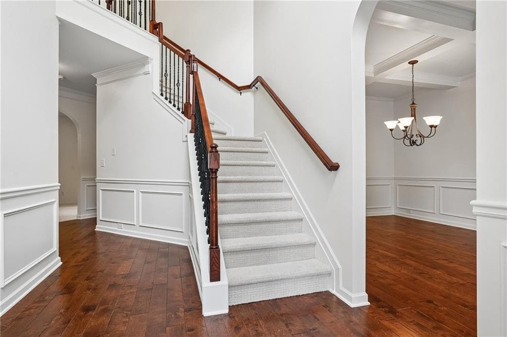 4 bedroom, 3 bathroom, 2,368 sq ft single family residence under contract at 4930 Roosevelt Circle, Cumming, GA 30040 — photo 6