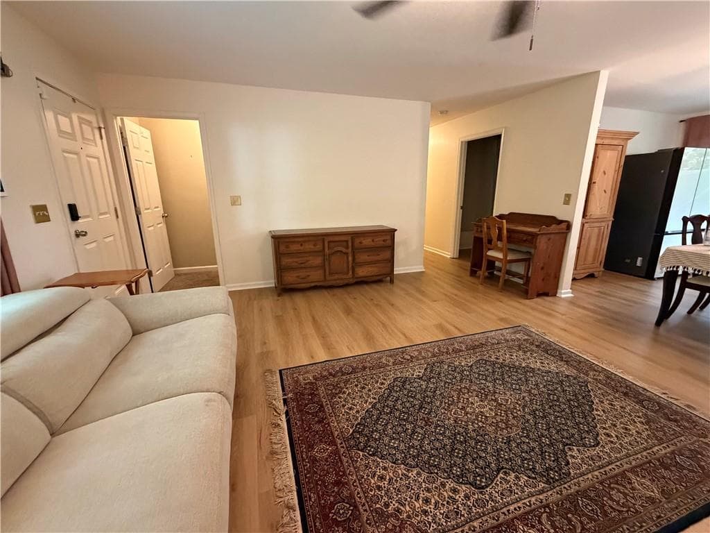 3 bedroom, 2 bathroom, 1,832 sq ft single family residence under contract at 2503 Ridgecrest Drive, Kennesaw, GA 30152 — photo 7