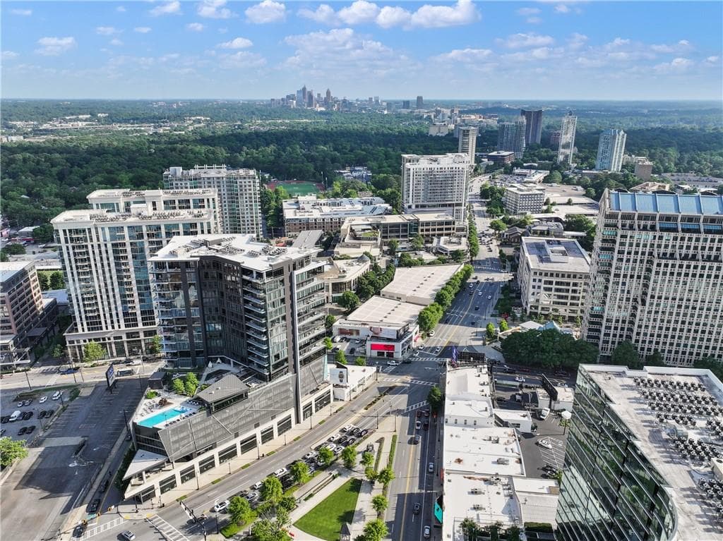 3 bedroom, 4 bathroom, 3,290 sq ft condominium for sale at 3107 Peachtree Road 1001, Atlanta, GA 30305 — photo 6