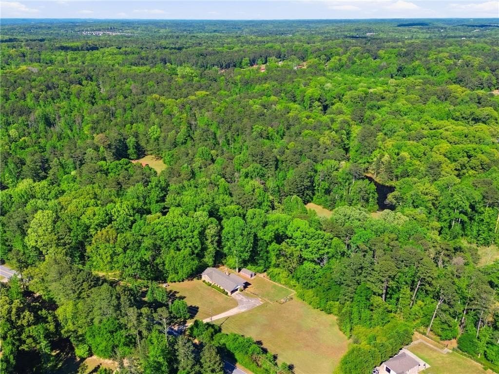 3 bedroom, 2 bathroom single family residence for sale at 3950 W Stubbs Road, College Park, GA 30349 — photo 4