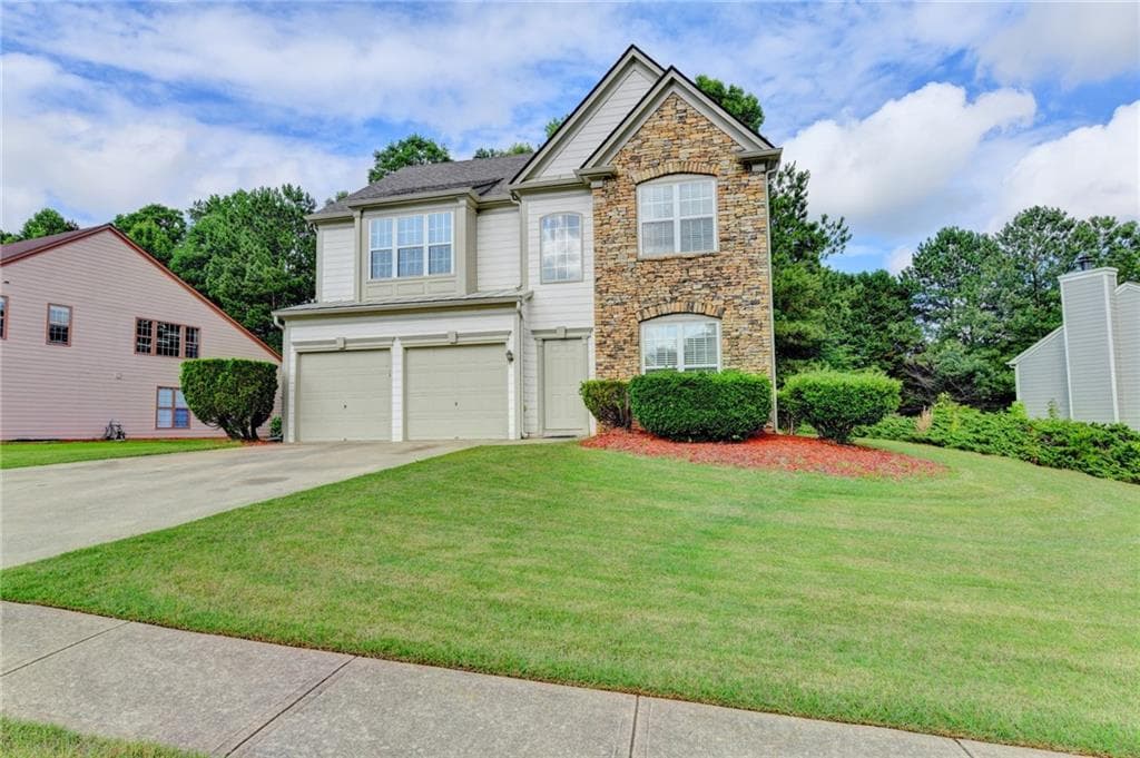 4 bedroom, 3 bathroom, 2,595 sq ft single family residence for rent at 5073 Aurelia Trail, Suwanee, GA 30024 for $2,950 a month — photo 4