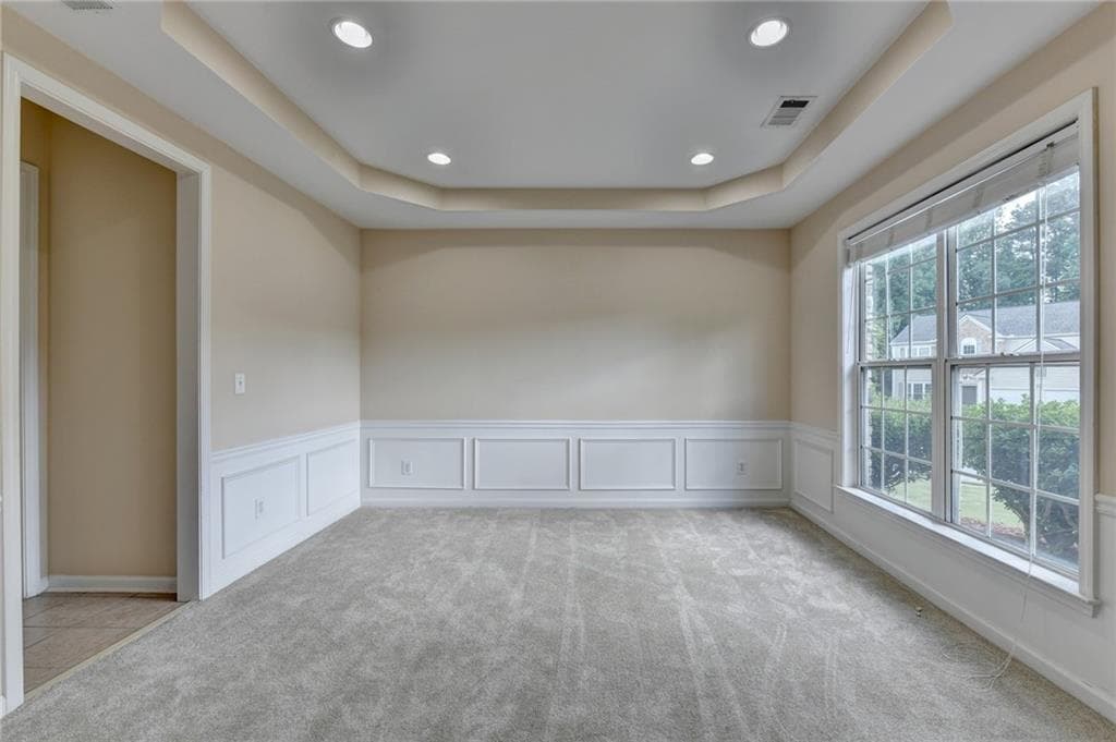4 bedroom, 3 bathroom, 2,595 sq ft single family residence for rent at 5073 Aurelia Trail, Suwanee, GA 30024 for $2,950 a month — photo 8