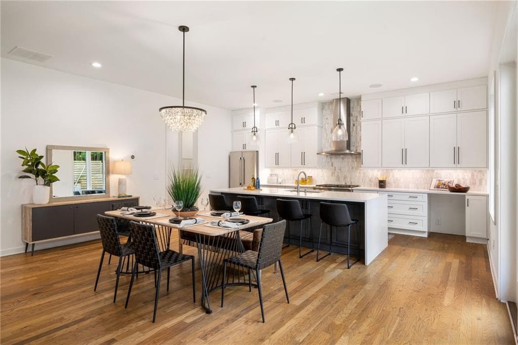 4 bedroom, 4 bathroom, 2,386 sq ft townhouse sold at 36 Walthall Street B, Atlanta, GA 30307