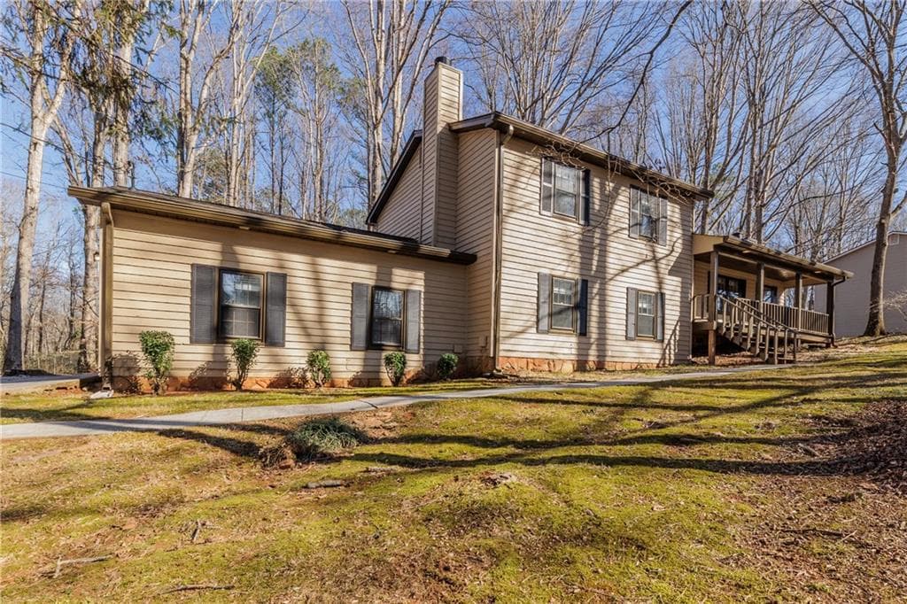 4 bedroom, 3 bathroom, 2,130 sq ft single family residence under contract at 266 Firecrest Lane, Lawrenceville, GA 30046