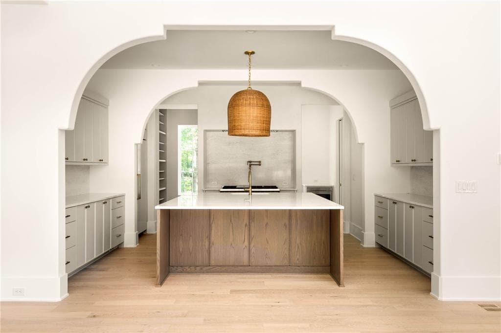 4 bedroom, 5 bathroom, 4,125 sq ft single family residence for sale at 555 Augusta Lane, Chattahoochee Hills, GA 30268 — photo 9