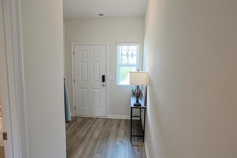 3 bedroom, 3 bathroom, 1,465 sq ft townhouse for sale at 84 Regent Park, Hoschton, GA 30548 — photo 3