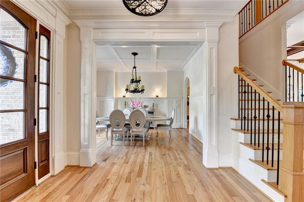 5 bedroom, 6 bathroom, 5,147 sq ft single family residence for rent at 11037 Estates Circle, Alpharetta, GA 30022 for $8,000 a month — photo 5