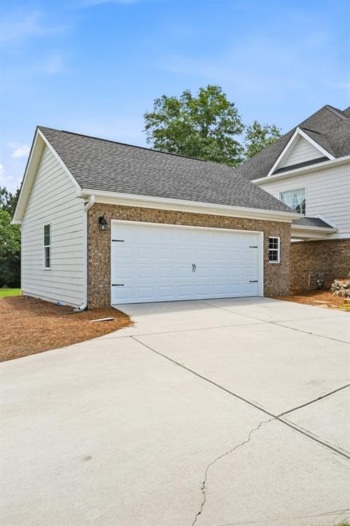 6 bedroom, 6 bathroom, 5,661 sq ft single family residence for sale at 2808 Rosebud Road, Loganville, GA 30052 — photo 4