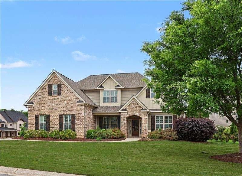 4 bedroom, 4 bathroom, 2,944 sq ft single family residence for sale at 3769 Cheyenne Lane, Jefferson, GA 30549 — photo 2