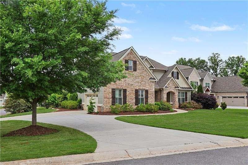 4 bedroom, 4 bathroom, 2,944 sq ft single family residence for sale at 3769 Cheyenne Lane, Jefferson, GA 30549 — photo 3