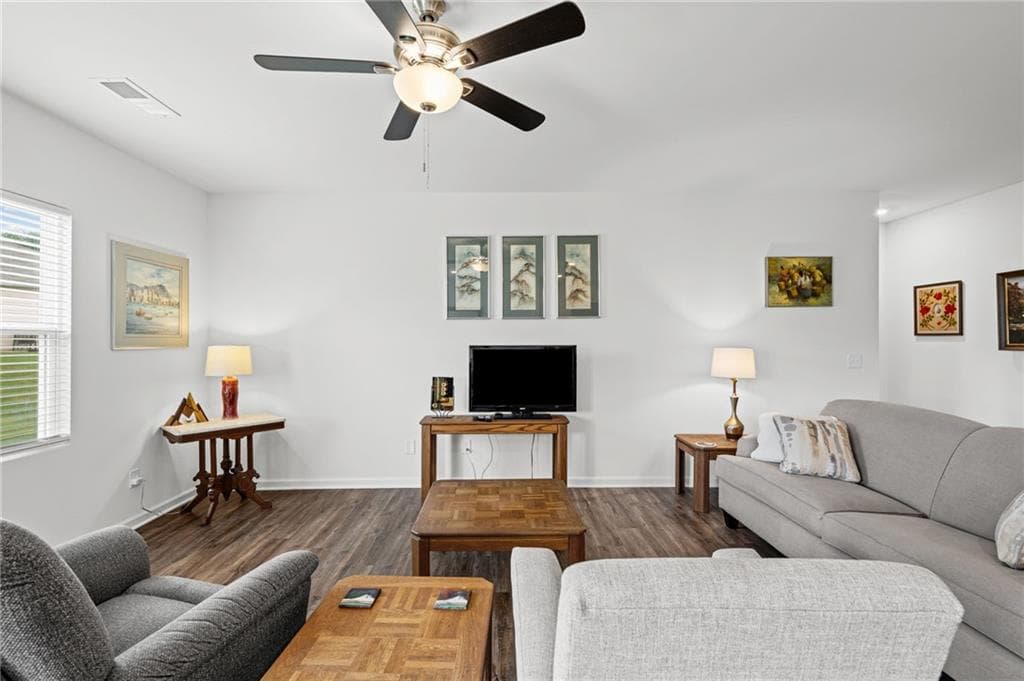 3 bedroom, 2 bathroom, 1,663 sq ft single family residence for sale at 77 Shepard Drive, Dawsonville, GA 30534 — photo 9