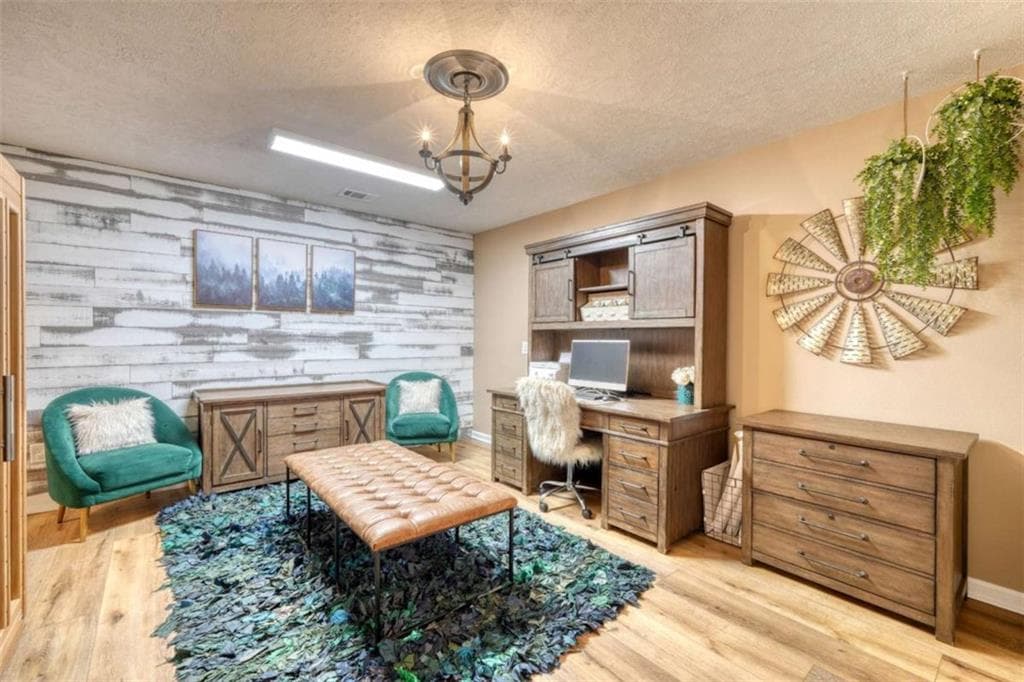 4 bedroom, 3 bathroom, 2,916 sq ft single family residence for sale at 18 Tranquility Trail, Blairsville, GA 30512 — photo 5