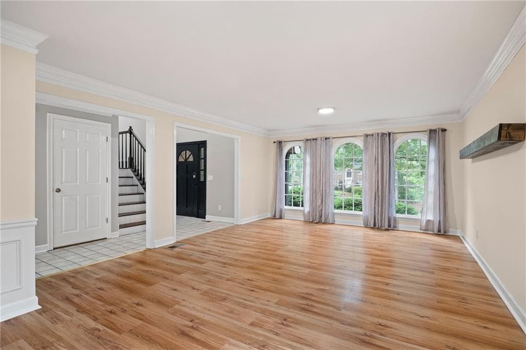 5 bedroom, 3 bathroom, 2,662 sq ft single family residence under contract at 507 Asher Court, Powder Springs, GA 30127 — photo 8