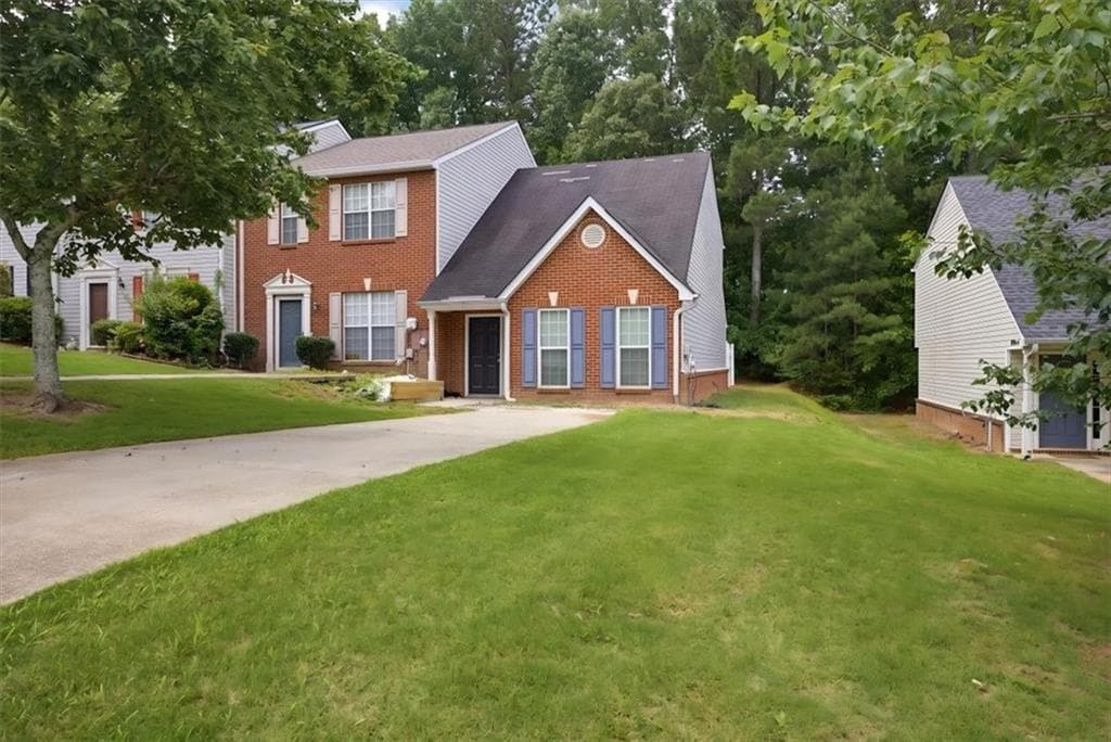 2 bedroom, 2 bathroom, 1,010 sq ft townhouse for sale at 1324 Hollenbeck Lane, Riverdale, GA 30296 — photo 3