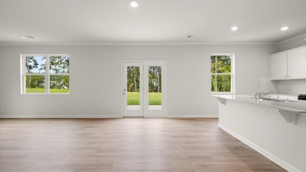 5 bedroom, 3 bathroom, 2,340 sq ft single family residence for sale at 645 Lost Creek Parkway, Dallas, GA 30132 — photo 10