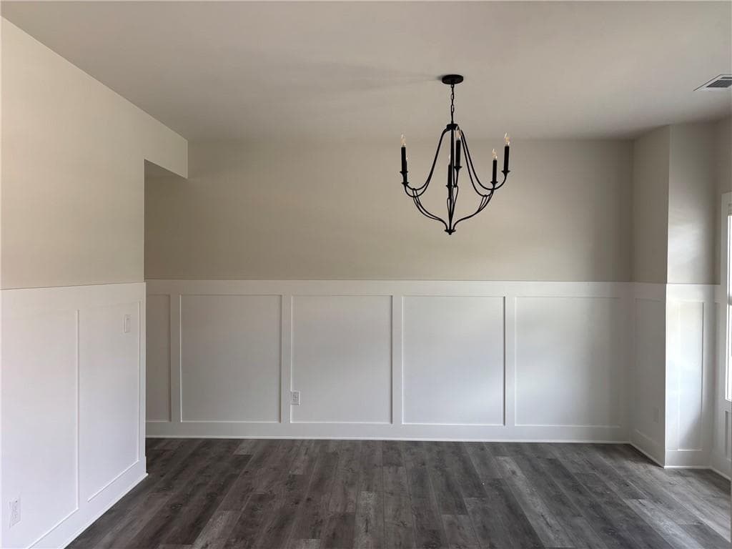 5 bedroom, 3 bathroom, 3,140 sq ft single family residence for rent at 4250 Shirebrook Trail, Hoschton, GA 30548 for $3,100 a month — photo 4