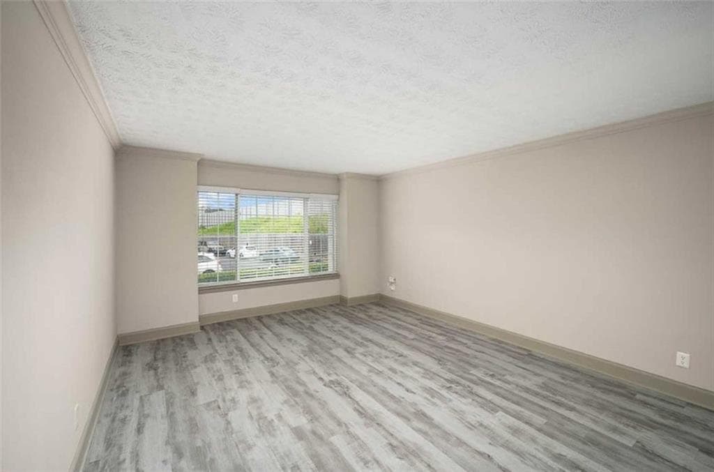1 bedroom, 1 bathroom, 900 sq ft apartment for rent at 5675 Roswell Road 39-J, Atlanta, GA 30342 for $1,238 a month — photo 4