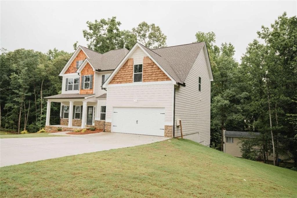4 bedroom, 3 bathroom, 3,288 sq ft single family residence under contract at 5970 Crowley Drive, Douglasville, GA 30135 — photo 4