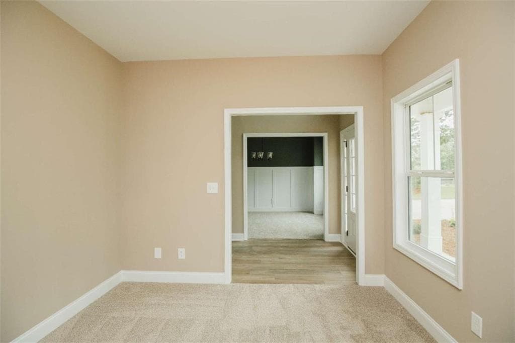 4 bedroom, 3 bathroom, 3,288 sq ft single family residence under contract at 5970 Crowley Drive, Douglasville, GA 30135 — photo 9