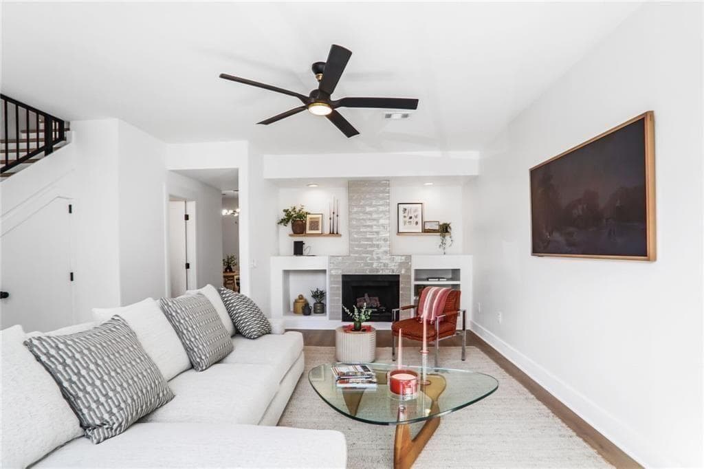 2 bedroom, 3 bathroom, 1,422 sq ft townhouse for rent at 1210 Cleburne Avenue, Atlanta, GA 30307 for $5,500 a month — photo 5