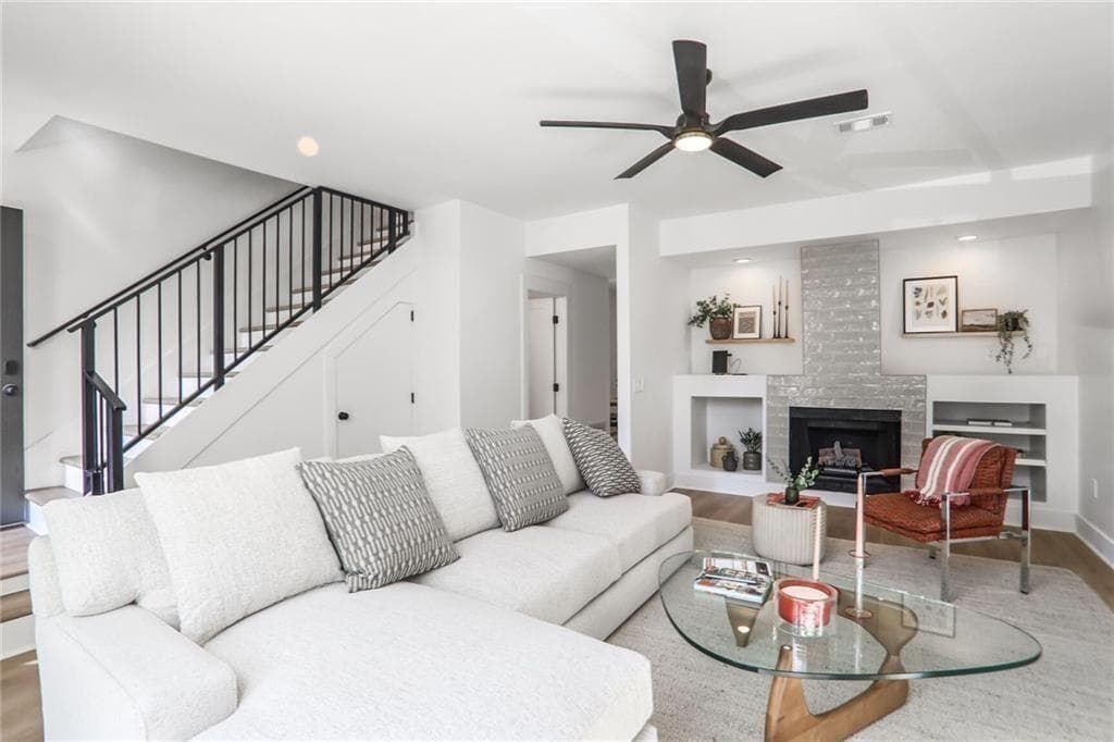 2 bedroom, 3 bathroom, 1,422 sq ft townhouse for rent at 1210 Cleburne Avenue, Atlanta, GA 30307 for $5,500 a month — photo 6