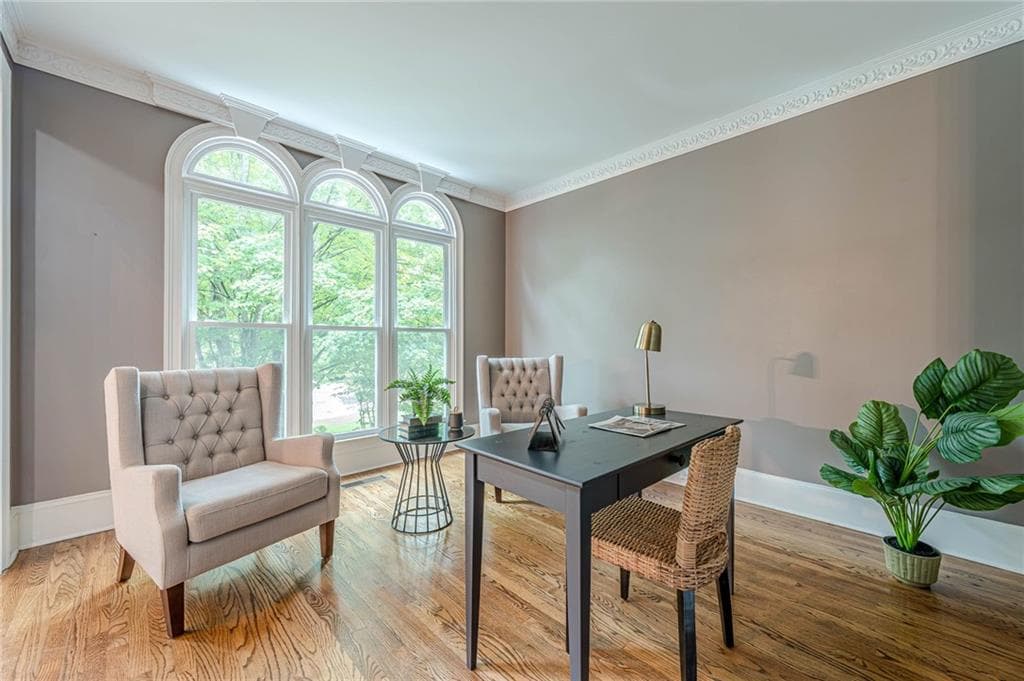 6 bedroom, 6 bathroom, 6,645 sq ft single family residence for sale at 10425 High Falls Circle, Johns Creek, GA 30022 — photo 6